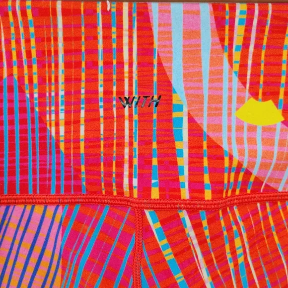 Wear It To Heart | reversible leggings - Picture 6 of 10